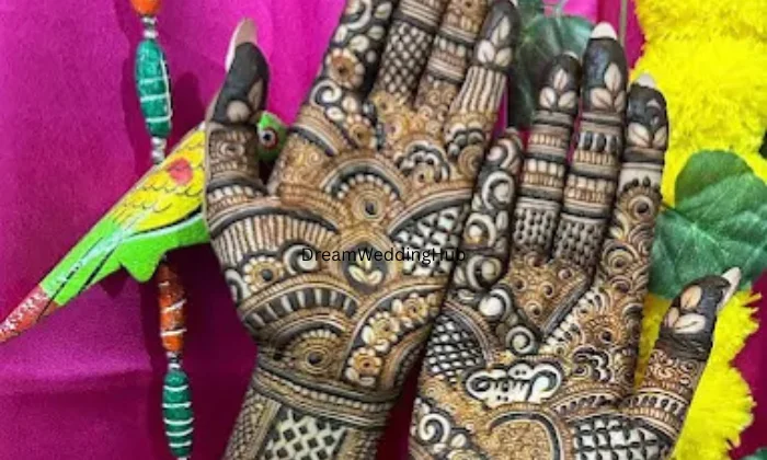 mehendi Artist Aliza